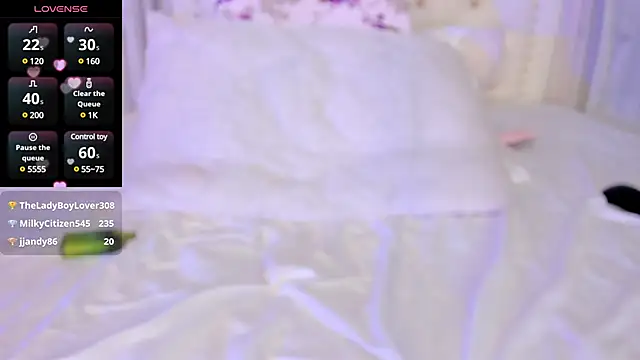 pretty aeri online show from January 19, 2025, 7:46 am