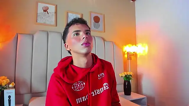 Snapshot of SEANTROYY chatting on October 25, 2025, 12:21 am SEANTROYY online show from October 25, 2025, 12:21 am