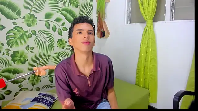 SEANTROYY online show from February 22, 2025, 3:56 am