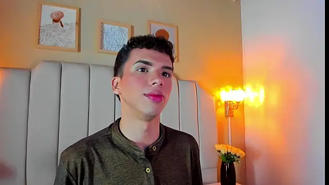 Snapshot of SEANTROYY chatting on September 20, 2025, 4:28 am SEANTROYY online show from September 20, 2025, 4:28 am