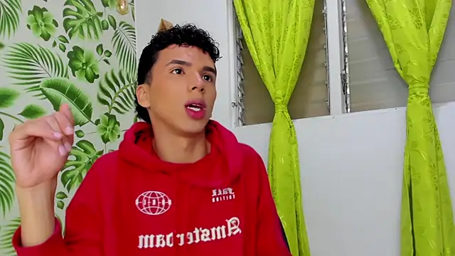 SEANTROYY online show from March 15, 2025, 4:02 am