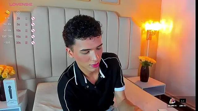 Snapshot of SEANTROYY chatting on September 19, 2025, 3:54 am SEANTROYY online show from September 19, 2025, 3:54 am