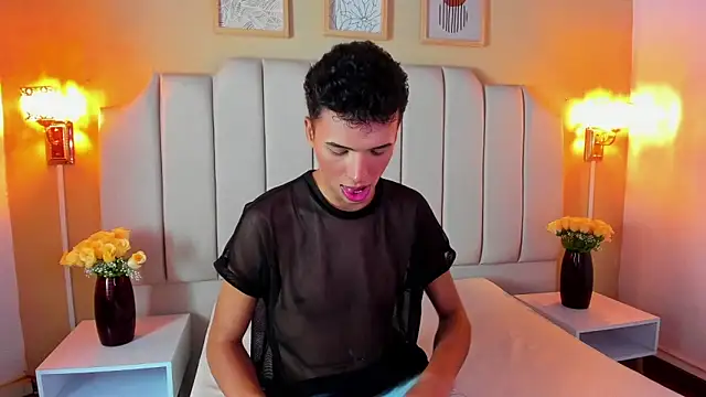 Snapshot of SEANTROYY chatting on October 16, 2025, 4:10 am SEANTROYY online show from October 16, 2025, 4:10 am