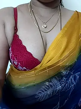 Snapshot of gaurika18 chatting on September 27, 2025, 6:41 am gaurika18 online show from September 27, 2025, 6:41 am