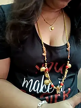 Snapshot of gaurika18 chatting on March 15, 2025, 11:40 am gaurika18 online show from March 15, 2025, 11:40 am