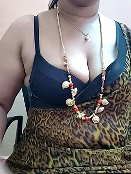 Snapshot of gaurika18 chatting on March 20, 2025, 7:14 am gaurika18 online show from March 20, 2025, 7:14 am