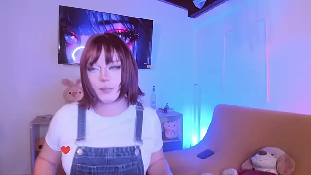 Lilith Asami online show from April 15, 2026, 9:48 am