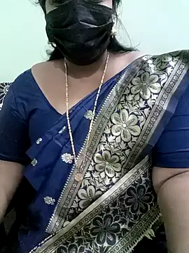 aila98 online show from January 10, 2025, 7:32 pm