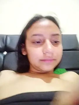 emma ambar online show from September 17, 2025, 4:20 pm