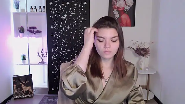 EmilyEight online show from September 9, 2025, 4:22 am