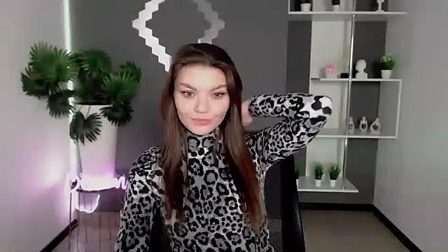 EmilyEight online show from December 14, 2024, 4:12 am