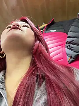 lia moon77 online show from February 3, 2025, 10:43 pm