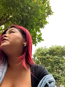 lia moon77 online show from October 10, 2025, 7:36 pm