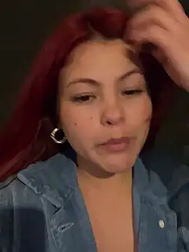 lia moon77 online show from March 8, 2025, 11:28 pm