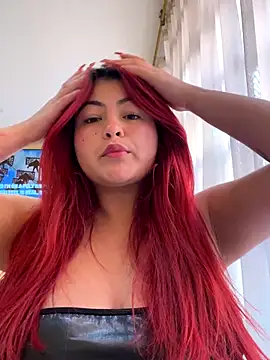 lia moon77 online show from October 15, 2025, 3:20 pm