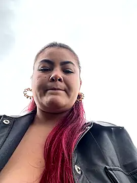 lia moon77 online show from October 1, 2025, 8:46 pm