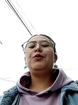 lara moon25 online show from September 22, 2025, 8:59 pm