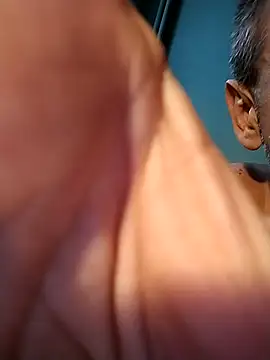 Andrzej-M online show from November 25, 2025, 1:33 pm