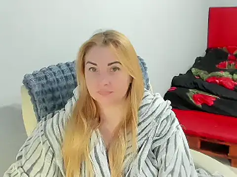 SkarletXDream online show from February 12, 2025, 12:55 pm