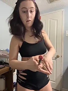 NovaLove2002 online show from January 18, 2026, 7:50 pm