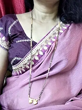 Snapshot of anuradha1432 chatting on October 2, 2025, 8:29 am anuradha1432 online show from October 2, 2025, 8:29 am