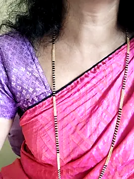 Snapshot of anuradha1432 chatting on September 26, 2025, 7:15 am anuradha1432 online show from September 26, 2025, 7:15 am