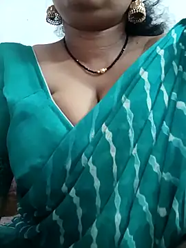 Snapshot of Nyra-23 chatting on January 18, 2026, 10:18 am Nyra-23 online show from January 18, 2026, 10:18 am