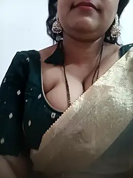 Snapshot of Nyra-23 chatting on February 14, 2026, 9:42 am Nyra-23 online show from February 14, 2026, 9:42 am