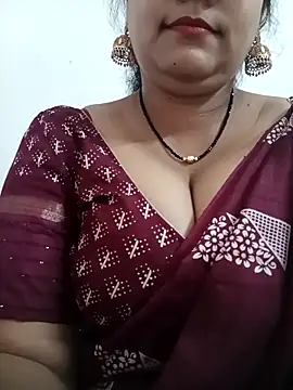 Snapshot of Nyra-23 chatting on February 18, 2026, 8:22 am Nyra-23 online show from February 18, 2026, 8:22 am