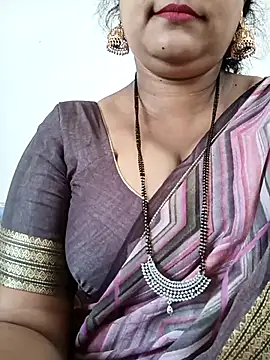 Nyra-23 online show from October 23, 2025, 8:13 am