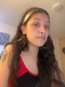 Snapshot of baby_lizy chatting on October 20, 2025, 8:53 pm baby lizy online show from October 20, 2025, 8:53 pm