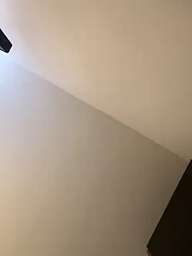 Snapshot of baby_lizy chatting on October 6, 2025, 9:15 pm baby lizy online show from October 6, 2025, 9:15 pm