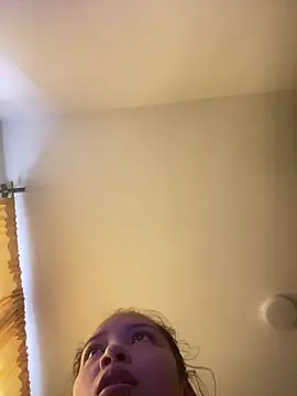 baby lizy online show from November 13, 2025, 8:57 pm