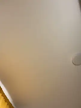 Snapshot of baby_lizy chatting on October 17, 2025, 8:43 pm baby lizy online show from October 17, 2025, 8:43 pm