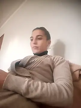 AlexandraMello29 online show from December 4, 2024, 12:52 pm