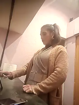 AlexandraMello29 online show from December 4, 2024, 2:58 am