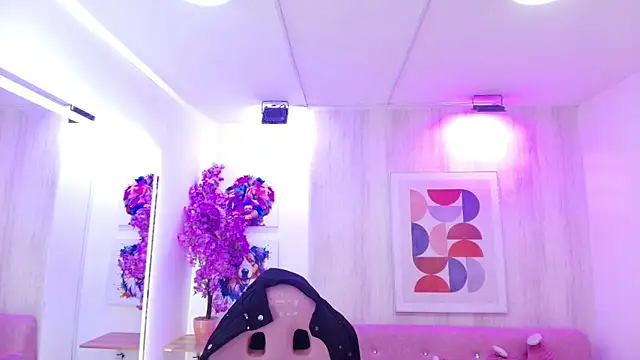 Gabby evanns online show from February 24, 2026, 12:17 pm