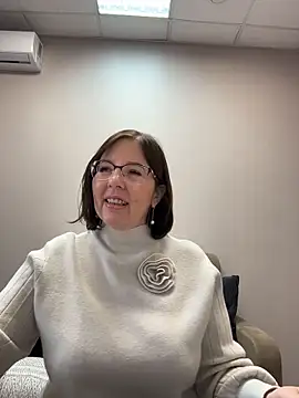 Snapshot of B_Bonya_m chatting on October 11, 2025, 4:57 am B Bonya m online show from October 11, 2025, 4:57 am