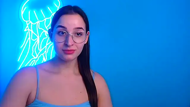 Jessie Kisss online show from February 3, 2025, 7:00 pm