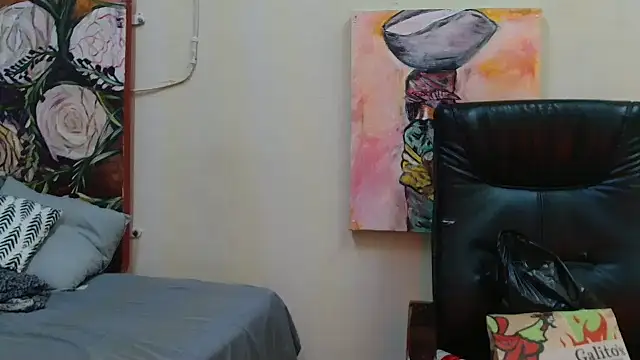 GoldenPussyXOXO online show from January 30, 2025, 6:10 pm