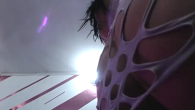 Snapshot of Kitten_Hot_ chatting on September 30, 2025, 4:35 pm Kitten Hot  online show from September 30, 2025, 4:35 pm