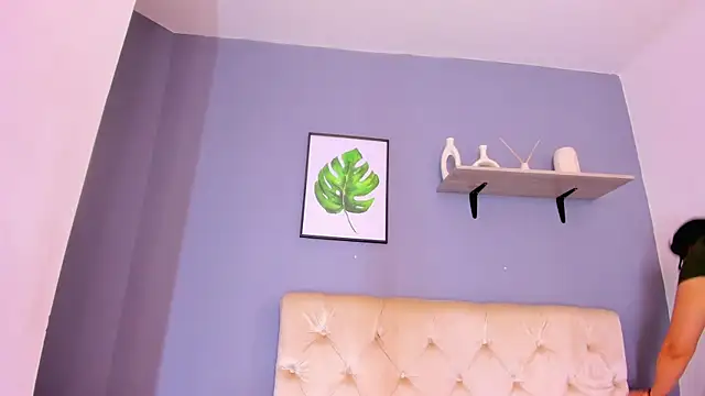 Snapshot of Soe_Lara chatting on September 26, 2025, 11:17 am Soe Lara online show from September 26, 2025, 11:17 am