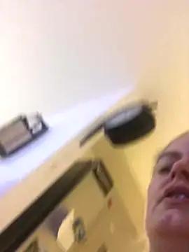 Snapshot of Meliss_Official9 chatting on October 27, 2025, 8:54 pm Meliss Official9 online show from October 27, 2025, 8:54 pm