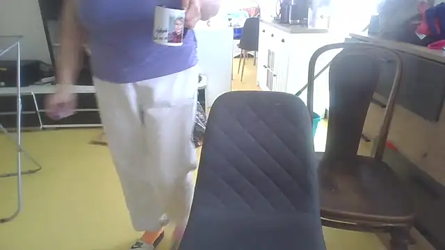 Meliss Official9 online show from February 12, 2026, 10:15 am