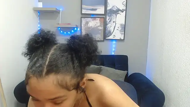 Snapshot of vainillaplaypussy chatting on September 20, 2025, 12:59 am vainillaplaypussy online show from September 20, 2025, 12:59 am