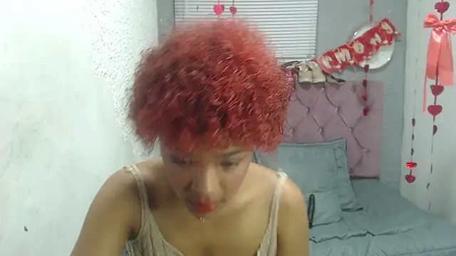 vainillaplaypussy online show from February 26, 2025, 4:38 pm