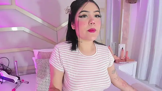 dollsweety online show from October 1, 2025, 8:46 pm