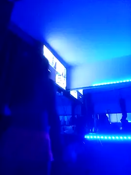 bbferlinaa online show from February 9, 2026, 6:39 pm