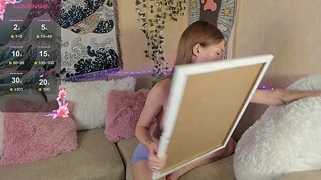 Liza Mills online show from October 8, 2025, 8:38 am