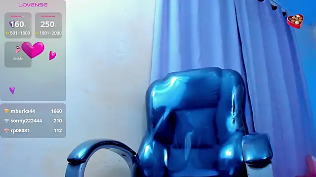 Snapshot of Hot_beauty__ chatting on March 2, 2025, 9:43 am Hot beauty   online show from March 2, 2025, 9:43 am